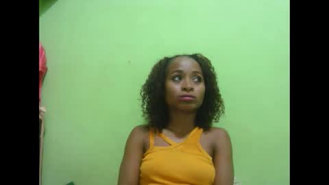 Snapshot of francine925426 chatting on March 1, 2026, 6:10 pm francine925426 online show from March 1, 2026, 6:10 pm