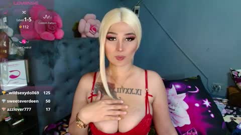 Snapshot of francine_lover chatting on March 6, 2025, 4:19 am Ms Francine online show from March 6, 2025, 4:19 am
