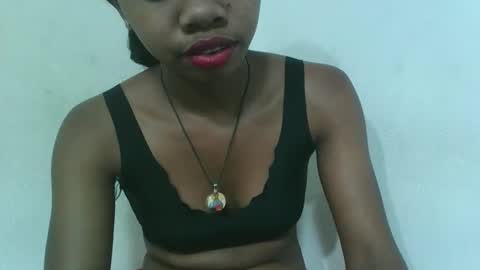 francinealdy online show from October 31, 2025, 5:19 am