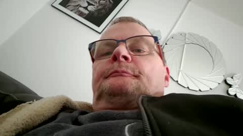 Snapshot of franciscomalin chatting on January 26, 2025, 1:36 pm franciscomalin online show from January 26, 2025, 1:36 pm