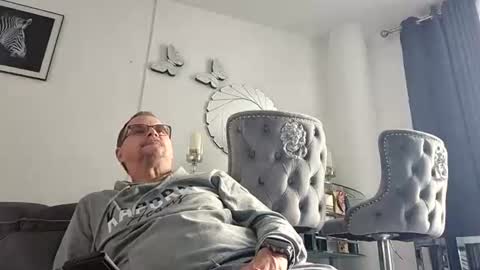 franciscomalin online show from July 3, 2026, 7:48 am