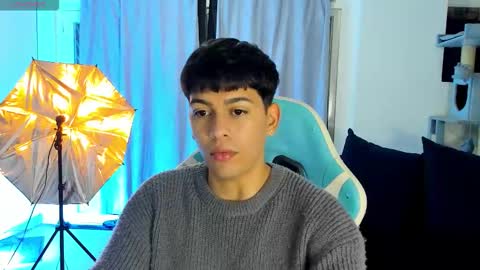 Snapshot of franco_rizzo01 chatting on November 11, 2025, 3:06 am frank online show from November 11, 2025, 3:06 am