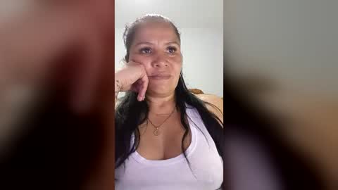Snapshot of francy_froz chatting on June 21, 2026, 3:09 am francy froz online show from June 21, 2026, 3:09 am