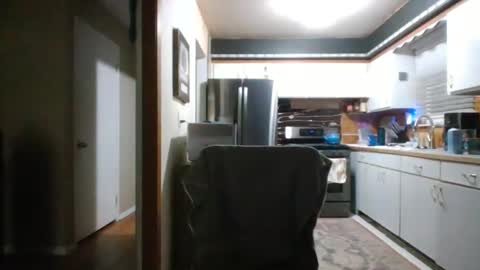 Frank online show from December 22, 2025, 8:22 am