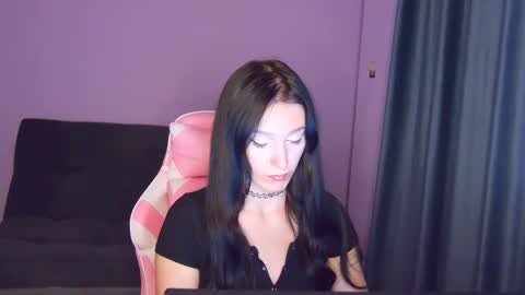 Snapshot of frankie_nora chatting on September 10, 2025, 1:49 am nora online show from September 10, 2025, 1:49 am