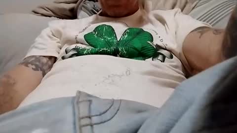 Snapshot of frankieblueeyes30 chatting on October 28, 2025, 7:56 am Blue eyed tatted Daddy online show from October 28, 2025, 7:56 am