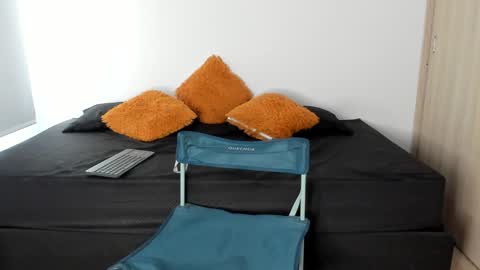 frank online show from February 1, 2025, 7:23 pm