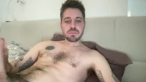 thegoodandbiiig online show from December 15, 2024, 1:22 pm