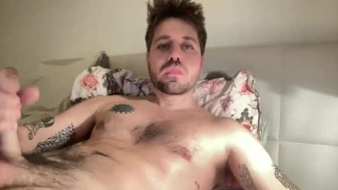 thegoodandbiiig online show from November 22, 2025, 6:40 pm