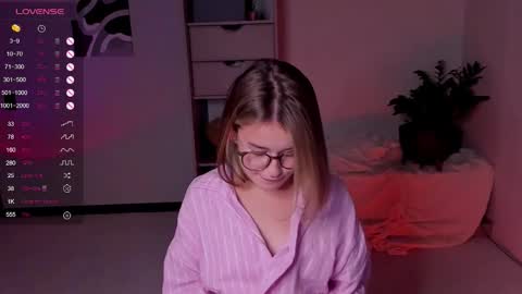 Frann online show from October 20, 2025, 5:46 pm