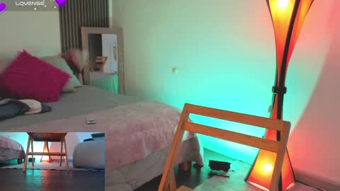 Fransheska online show from April 13, 2026, 11:48 am