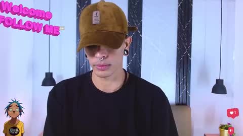 Franvill trato online show from October 15, 2025, 7:14 pm