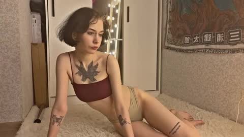 Snapshot of frau_basted chatting on October 6, 2025, 11:46 pm mistress Bastet and mintcola online show from October 6, 2025, 11:46 pm