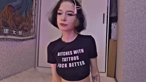 Snapshot of frau_basted chatting on October 21, 2025, 6:14 am mistress Bastet and mintcola online show from October 21, 2025, 6:14 am