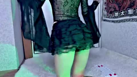 Snapshot of frau_basted chatting on October 31, 2025, 6:14 am mistress Bastet and mintcola online show from October 31, 2025, 6:14 am