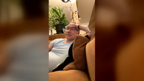 Snapshot of fravka chatting on March 6, 2026, 11:23 pm fravka online show from March 6, 2026, 11:23 pm