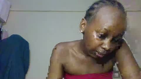freaky_beauty online show from June 29, 2026, 9:48 am