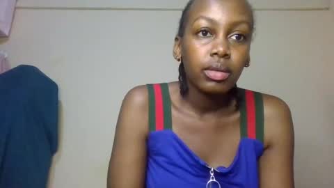 freaky_beauty online show from July 15, 2026, 6:46 pm