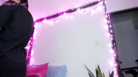 Lia Gomez online show from December 10, 2024, 12:28 am