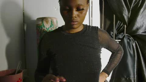 luna online show from March 30, 2026, 8:21 pm