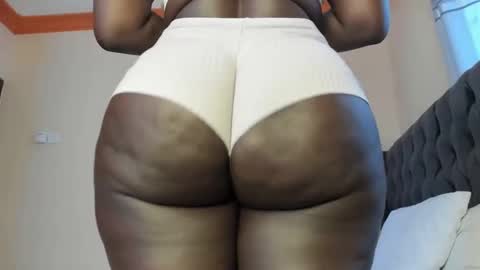 Snapshot of freaky_maria chatting on December 5, 2024, 9:06 am Maria online show from December 5, 2024, 9:06 am