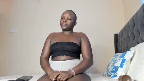 Snapshot of freaky_maria chatting on January 13, 2025, 4:50 am Maria online show from January 13, 2025, 4:50 am