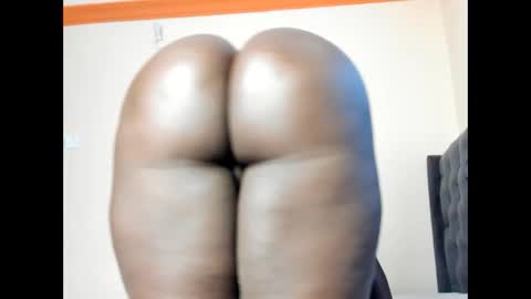 Snapshot of freaky_maria chatting on March 12, 2025, 9:23 am Maria online show from March 12, 2025, 9:23 am
