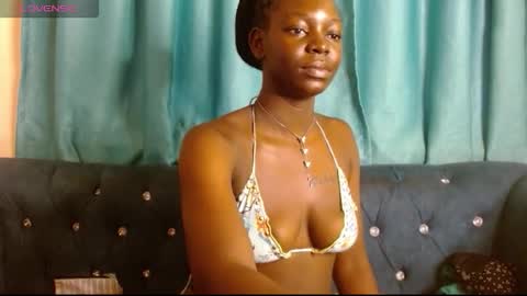 Snapshot of freaky_shamzzy chatting on October 22, 2025, 2:50 pm shamika online show from October 22, 2025, 2:50 pm