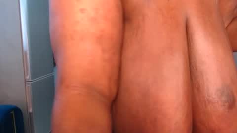 Snapshot of freakyboobsxx chatting on November 28, 2025, 3:04 pm Kimmy online show from November 28, 2025, 3:04 pm