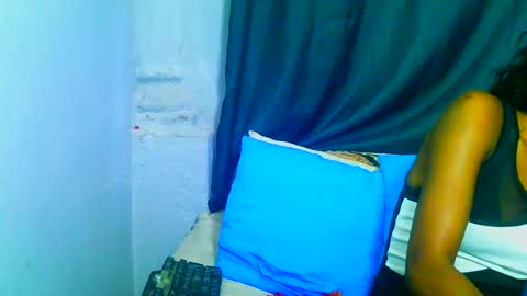 freakynaughtyxx online show from August 9, 2026, 1:16 pm