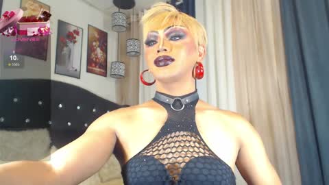 FREAKY ZIZI online show from April 7, 2026, 1:17 am