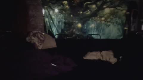 Me Myself  Irene online show from March 5, 2026, 6:53 am