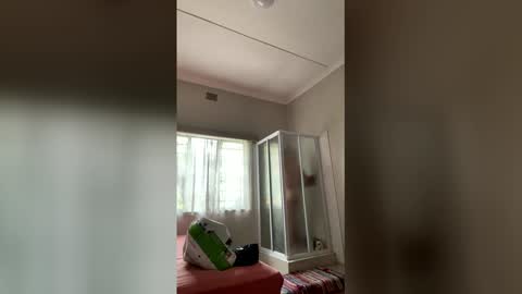 freckledskin online show from April 25, 2026, 8:28 am