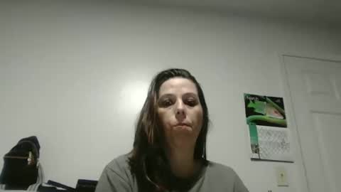 freckles232399 online show from April 3, 2026, 11:03 pm