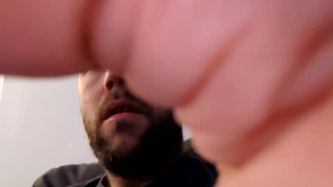 fred2132564158 online show from April 13, 2026, 3:12 am