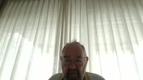 Snapshot of fredaldavid chatting on December 3, 2024, 10:28 am David Fredal online show from December 3, 2024, 10:28 am