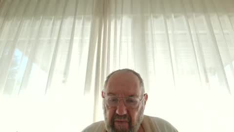 Snapshot of fredaldavid chatting on December 4, 2024, 9:51 am David Fredal online show from December 4, 2024, 9:51 am