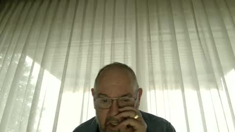 Snapshot of fredaldavid chatting on December 19, 2024, 2:24 pm David Fredal online show from December 19, 2024, 2:24 pm