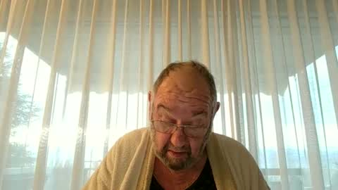 Snapshot of fredaldavid chatting on January 9, 2025, 7:52 am David Fredal online show from January 9, 2025, 7:52 am