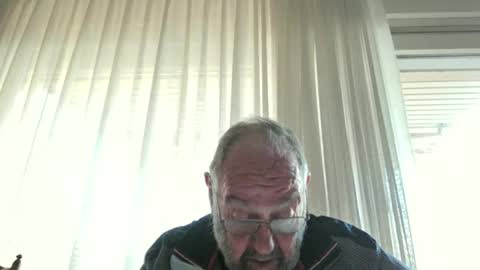 Snapshot of fredaldavid chatting on January 12, 2025, 3:25 pm David Fredal online show from January 12, 2025, 3:25 pm