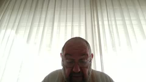 Snapshot of fredaldavid chatting on January 17, 2025, 9:28 am David Fredal online show from January 17, 2025, 9:28 am