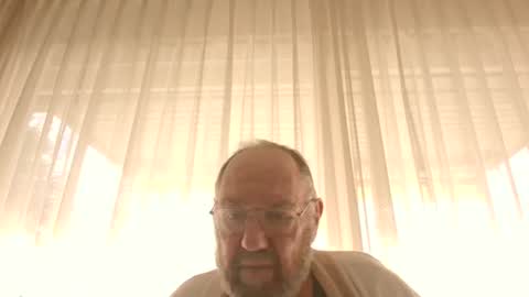 Snapshot of fredaldavid chatting on January 25, 2025, 9:47 am David Fredal online show from January 25, 2025, 9:47 am