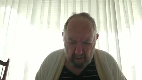 Snapshot of fredaldavid chatting on October 14, 2025, 8:15 am David Fredal online show from October 14, 2025, 8:15 am