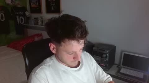 Snapshot of freddy_star chatting on June 21, 2026, 12:41 pm Frederick Perin online show from June 21, 2026, 12:41 pm