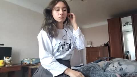 Snapshot of fredmurrietta chatting on October 3, 2025, 11:40 am Mia online show from October 3, 2025, 11:40 am