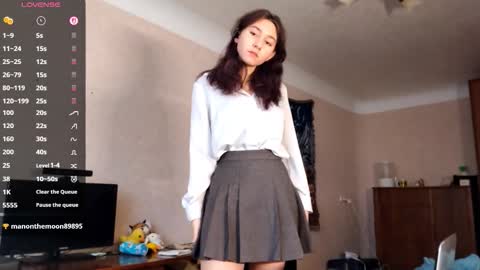 Snapshot of fredmurrietta chatting on November 15, 2025, 6:22 am Mia online show from November 15, 2025, 6:22 am