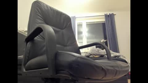 Snapshot of fredrik386959 chatting on January 13, 2025, 9:20 pm Fredrik online show from January 13, 2025, 9:20 pm