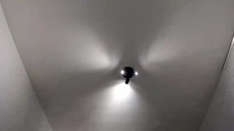 Snapshot of fredrik386959 chatting on February 12, 2025, 4:33 pm Fredrik online show from February 12, 2025, 4:33 pm