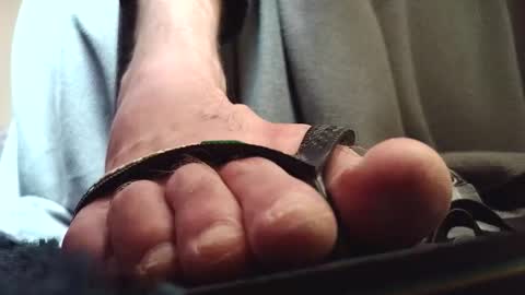 Snapshot of fredthetom12 chatting on February 16, 2026, 4:14 pm Greedy Fred online show from February 16, 2026, 4:14 pm