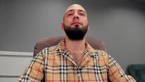 Andrew online show from October 20, 2025, 4:46 am